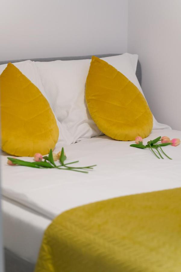 Апартаменти Kamienica Chelmonskiego 10 Przy Mtp By Renters *