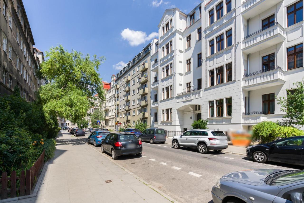 Apartament Kamienica Chełmońskiego 10 Przy Mtp By Renters *